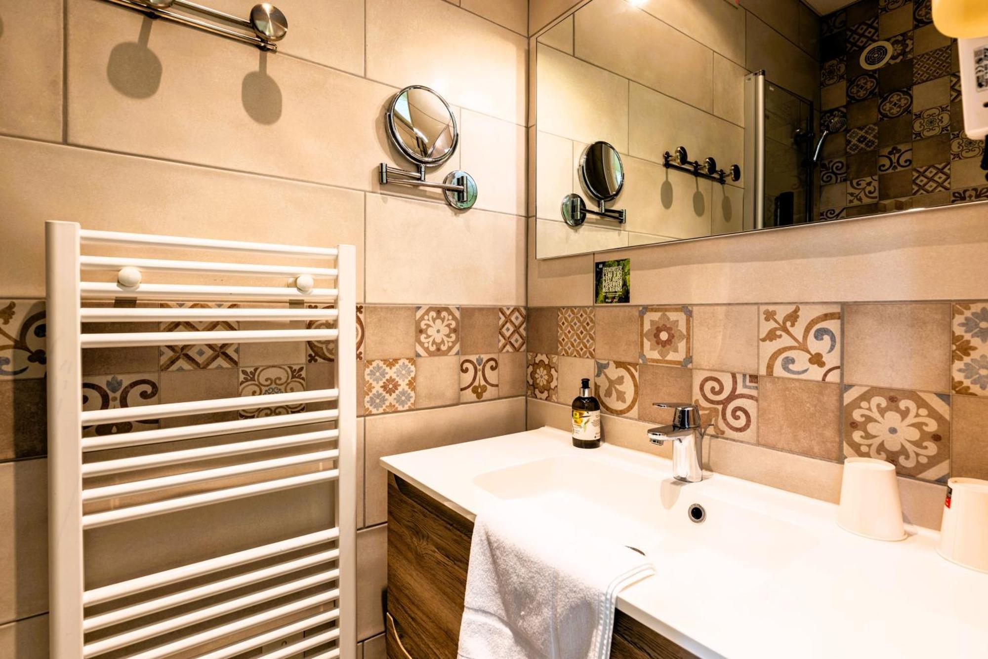 Hotel Le Sablier Du Temps Argentat Zewnętrze zdjęcie